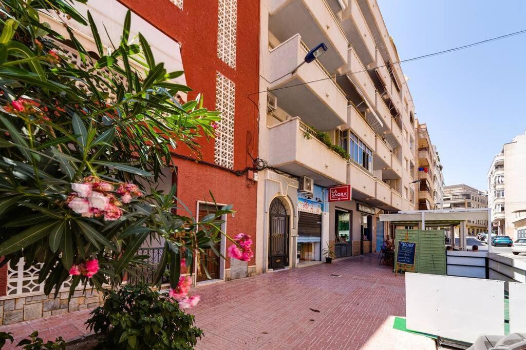 Studio Relax Playa Del Cura, Felix Rodriguez 3 Apartment Torrevieja Exterior photo