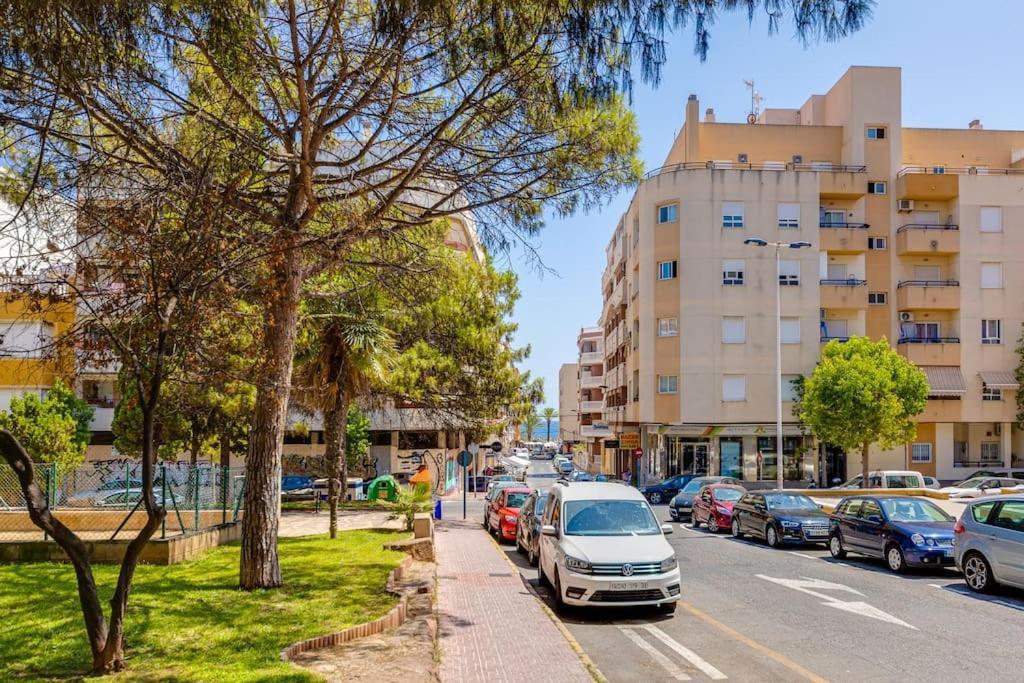 Studio Relax Playa Del Cura, Felix Rodriguez 3 Apartment Torrevieja Exterior photo