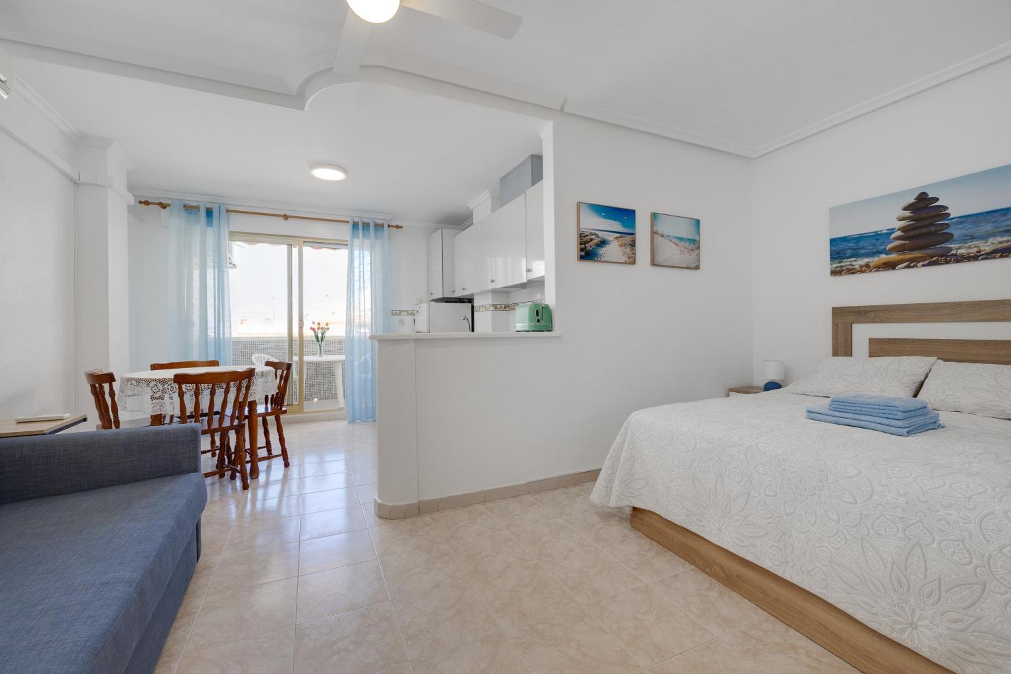 Studio Relax Playa Del Cura, Felix Rodriguez 3 Torrevieja Exterior photo
